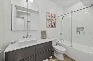 8404 Woodley Pl, North Hills, CA 91343 - Photo 20