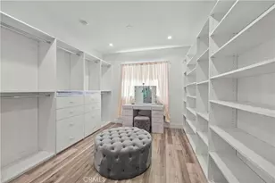 8404 Woodley Pl, North Hills, CA 91343 - Photo 22