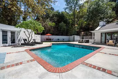 3183 N Laurel Canyon Blvd, Studio City, CA 91604 - Photo 4