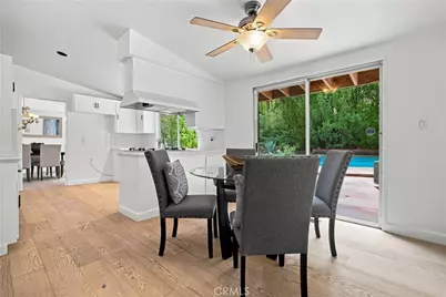 20164 Santa Rita, Woodland Hills, CA 91364 - Photo 14