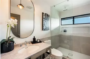 4234 Alhama Dr, Woodland Hills, CA 91364 - Photo 20