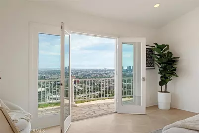 8527 Hedges Way, Los Angeles, CA 90069 - Photo 30
