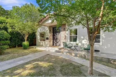 430 N Parish Place, Burbank, CA 91506 - Photo 2