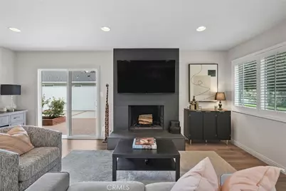 22641 Dolorosa, Los Angeles, CA 91367 - Photo 6