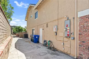 20416 Samual, Saugus, CA 91350 - Photo 44