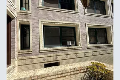 2121 James M Wood #110, Los Angeles, CA 90006 - Photo 14