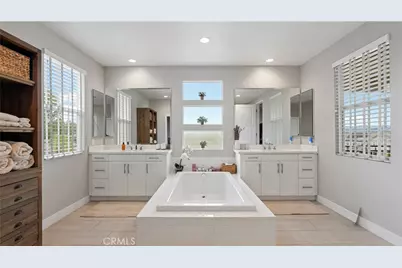 25041 Aspen Falls, Canyon Country, CA 91387 - Photo 32