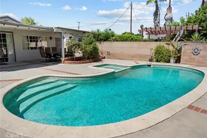 8842 Sophia, North Hills, CA 91343 - Photo 40