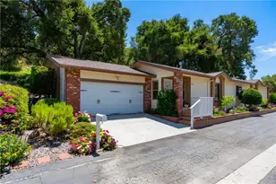 34 1/2 Nottingham Rd, Westlake Village, CA 91361 - Photo 2