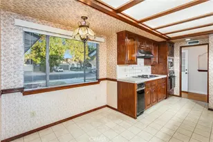 8037 Glade Ave, Canoga Park, CA 91304 - Photo 6