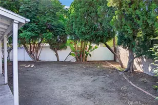 8330 Stansbury Ave, Panorama City, CA 91402 - Photo 16