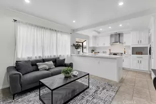 21500 Califa St, Woodland Hills, CA 91367 - Photo 16