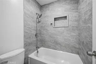 18620 Hatteras Street, Tarzana, CA 91356 - Photo 10