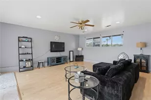 8233 Fallbrook, West Hills, CA 91304 - Photo 6