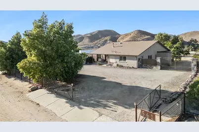 541 Foreston, Palmdale, CA 93510 - Photo 8