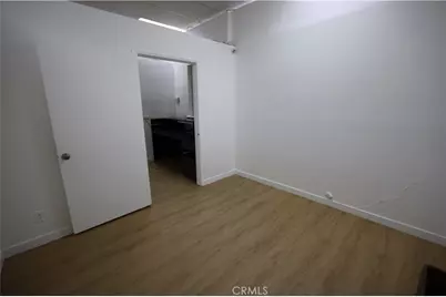19737 Ventura Boulevard #204, Woodland Hills, CA 91364 - Photo 32