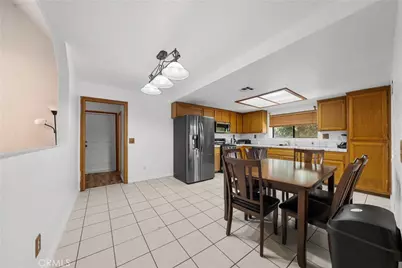 7684 Oakwood Avenue, Hesperia, CA 92345 - Photo 30