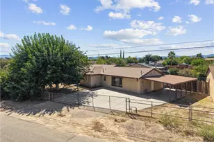 7684 Oakwood Ave, Hesperia, CA 92345 - Photo 2