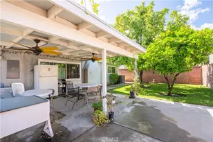 10118 Telfair, Pacoima, CA 91331 - Photo 24