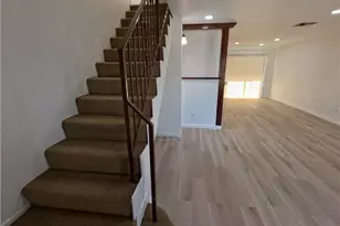 1902 W Victory, Burbank, CA 91506 - Photo 6