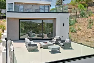 5134 Medina, Woodland Hills, CA 91364 - Photo 6