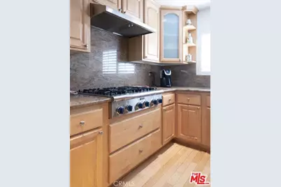 21901 Burbank #197, Woodland Hills, CA 91367 - Photo 36
