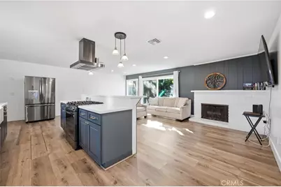 14975 Florentine Street, Sylmar, CA 91342 - Photo 2