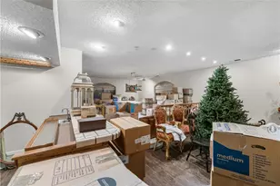 125 Lakeview, Palmdale, CA 93551 - Photo 22