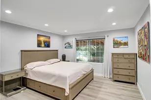 13448 Hart St, Los Angeles, CA 91405 - Photo 22