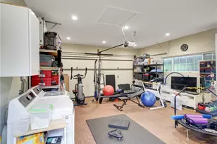 13448 Hart St, Los Angeles, CA 91405 - Photo 28