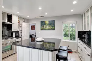 13448 Hart St, Los Angeles, CA 91405 - Photo 14