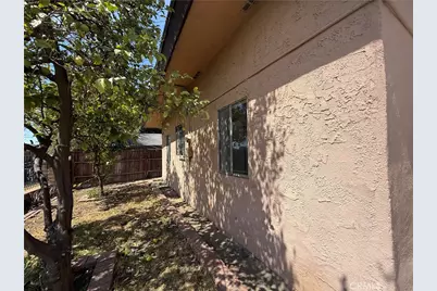 10004 San Fernando Road, Pacoima, CA 91331 - Photo 18