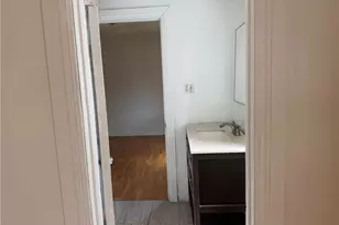 10004 San Fernando Rd, Pacoima, CA 91331 - Photo 16