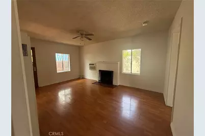 10004 San Fernando Road, Pacoima, CA 91331 - Photo 8