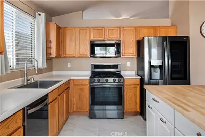 2335 Gable Court, Rosamond, CA 93560 - Photo 12