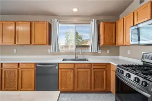 2335 Gable Ct, Rosamond, CA 93560 - Photo 14