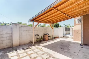15096 Paddock St, Sylmar, CA 91342 - Photo 18