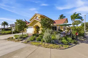 22605 Palm Ct, Saugus, CA 91390 - Photo 4