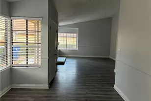 13930 Olive Grove Ln, Sylmar, CA 91342 - Photo 4