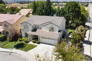 43145 Fenner Ave, Lancaster, CA 93536 - Photo 4