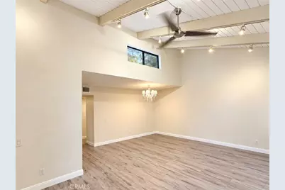 18350 Hatteras Street #233, Tarzana, CA 91356 - Photo 4