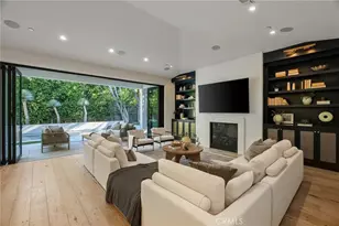 16130 Otsego St, Encino, CA 91436 - Photo 4