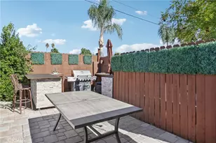 18937 Sylvan St, Tarzana, CA 91335 - Photo 40