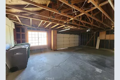 37749 Autumn, Palmdale, CA 93550 - Photo 4
