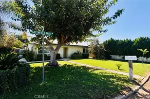 8700 Greenfield Park Dr, Bakersfield, CA 93307 - Photo 2