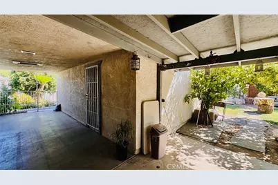 8700 Greenfield Park Drive, Bakersfield, CA 93307 - Photo 18