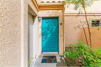 18862 Vista Del Canon #G, Newhall, CA 91321 - Photo 1