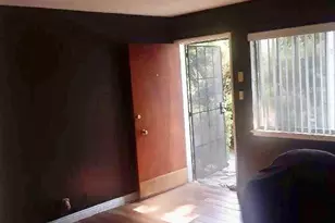 723 E 6th, Long Beach, CA 90802 - Photo 4