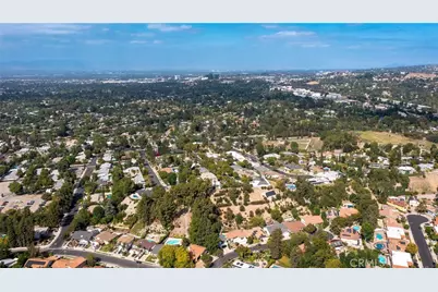 23837 Ladrillo Street, Woodland Hills, CA 91367 - Photo 40