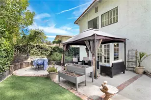 23837 Ladrillo St, Woodland Hills, CA 91367 - Photo 32
